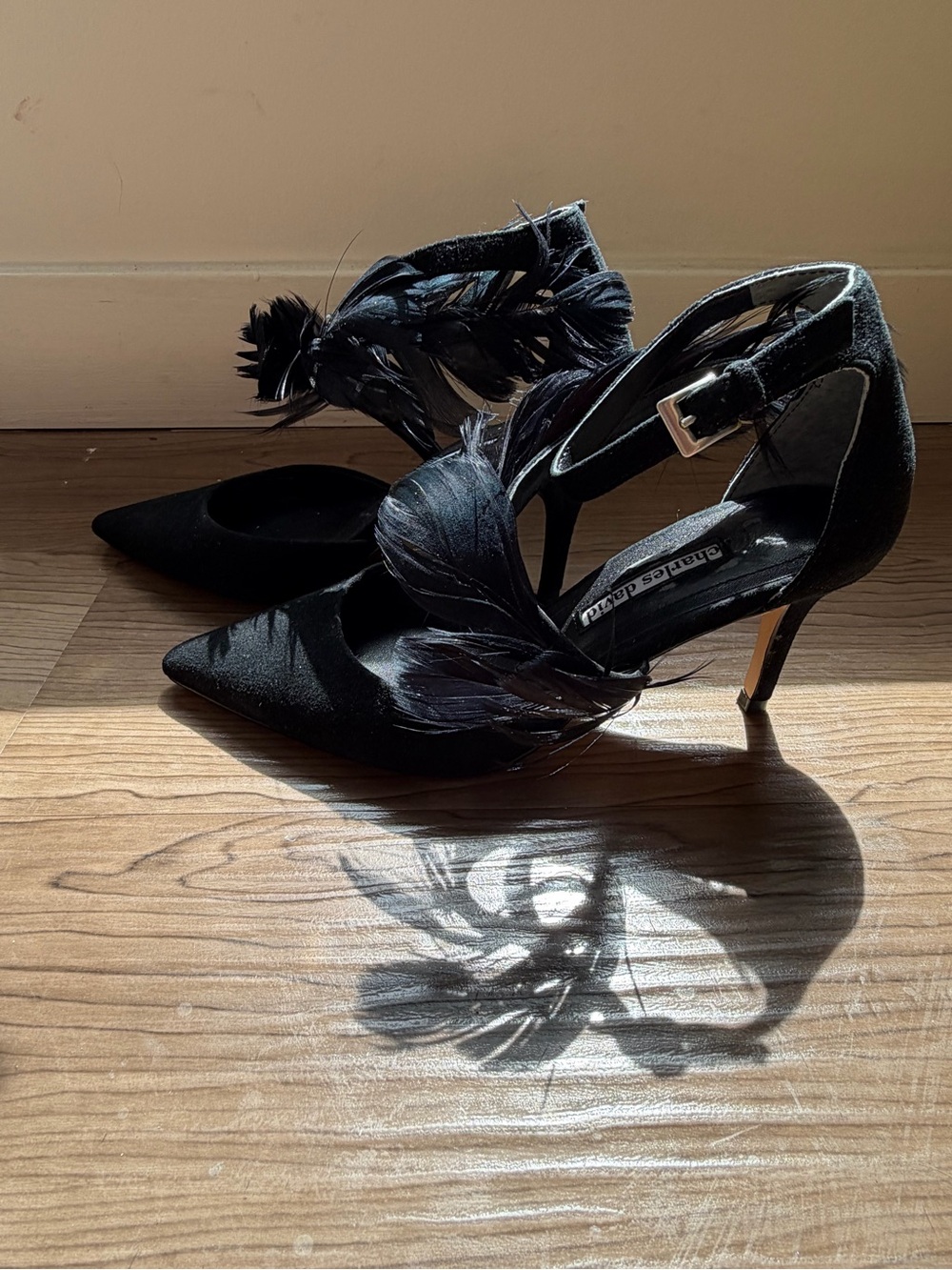 Charles David Black Suede Feather-Trim Pointed-Toe Ankle-Strap Heels Size 5 1/2